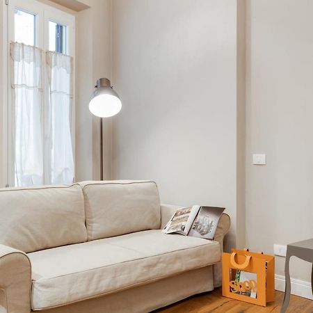 Palazzo Pitti & Ponte Vecchio Cozy Flat Apartment ฟลอเรนซ์ ภายนอก รูปภาพ