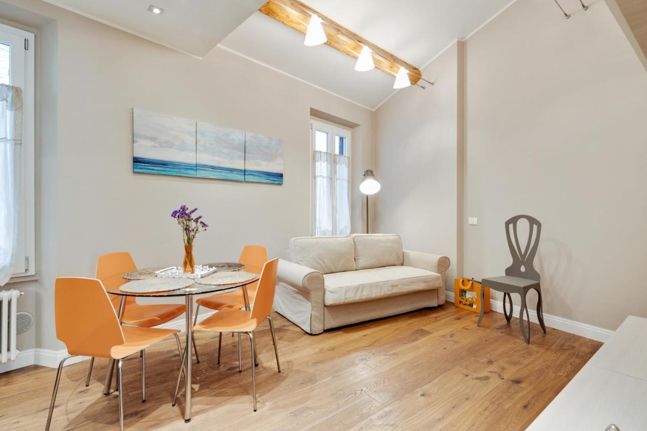 Palazzo Pitti & Ponte Vecchio Cozy Flat Apartment ฟลอเรนซ์ ภายนอก รูปภาพ